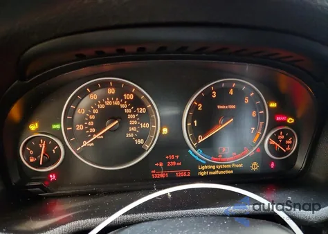 2015 BMW X3 xDrive28I z USA, uszkodzony, nr VIN 5UXWX9C54F0D59394